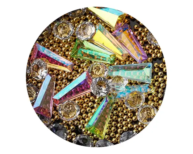 Decor unghii mix caviar si cristale #2