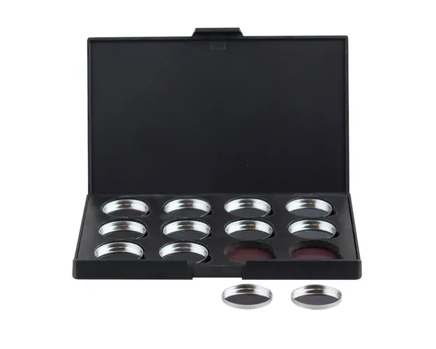 Paleta magnetica pentru amestecat culori