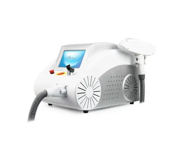 Aparat Cosmetic Laser Q-Switch ND YAG Profesional 1,000,000 Impulsuri, Indepartare Tatuaje, Alunite, Skin Rejuvenation, Carbon Peel Conrad