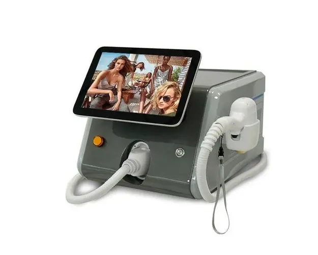 Aparat epilare definitiva Ice Titanium Portabil laser 755+808+1064nm putere manipul laser 800W/2000W 40.000.000 impulsuri Wellness Hub