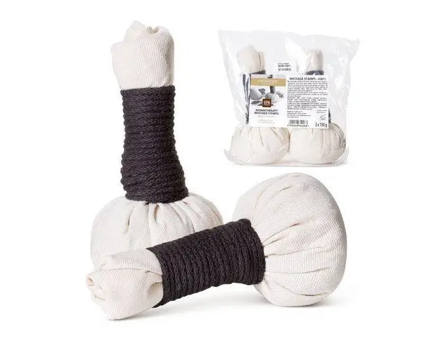 Comprese cu plante si uleiuri esentiale pentru masaj cu saculeti aromatici Haiti Organique 2 x 150 g