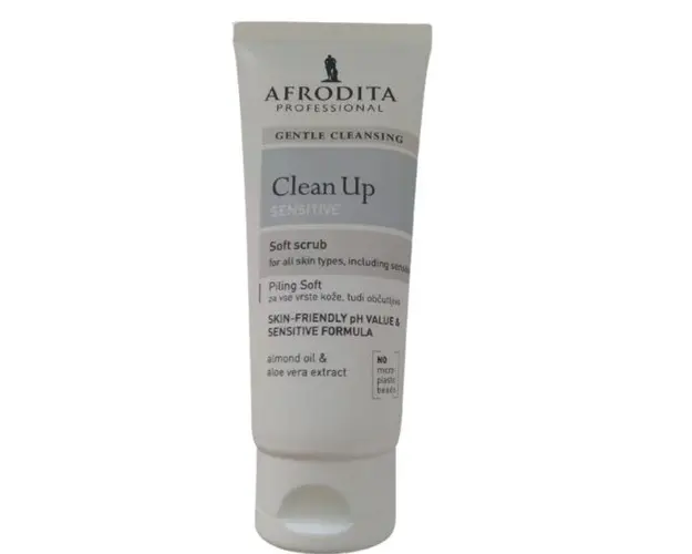 Cosmetica Afrodita - Peeling Facial Soft pentru toate tipurile de ten, inclusiv tenul sensibil 100 ml 