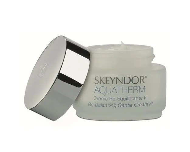 Crema cu Efect Matifiant FI - Skeyndor Aquatherm Re-Balancing Gentle Cream FI 50 ml