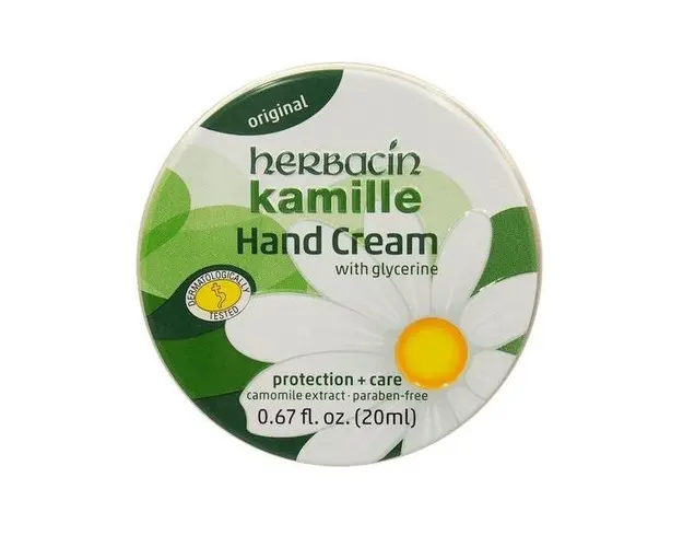 Crema maini cu musetel (cutie aluminiu), Herbacin, 20 ml