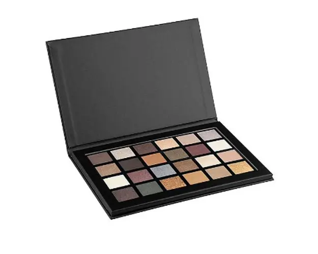 Fard de Pleoape 24 de Culori - Impala IMP 48, 24 g