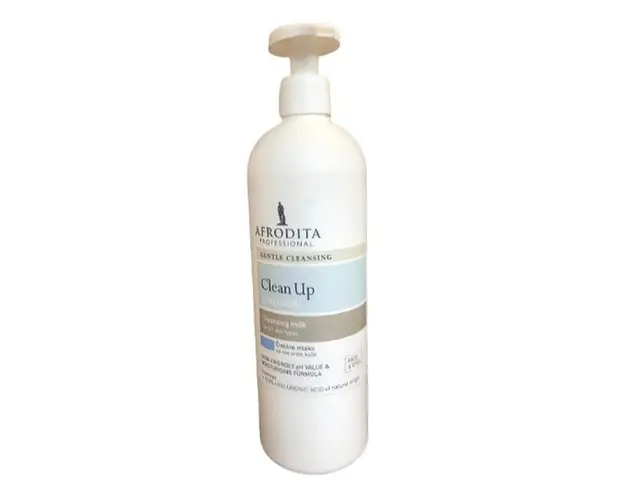 Lapte demachiant cu acid hialuronic pentru toate tipurile de ten Cosmetica Afrodita, 500 ml 
