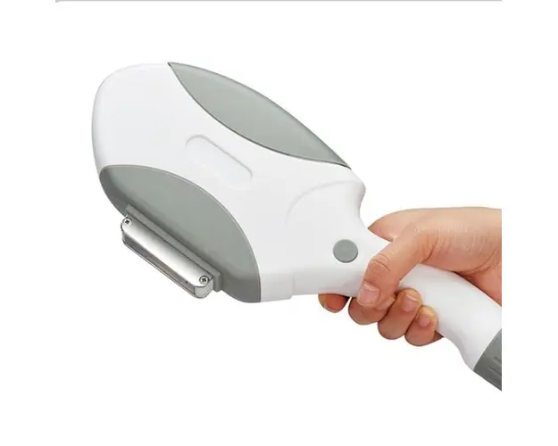 Manipul OPT IPL SHR E-light Lampa Xenon Epilare Definitiva 300.000 Impulsuri Inlocuire