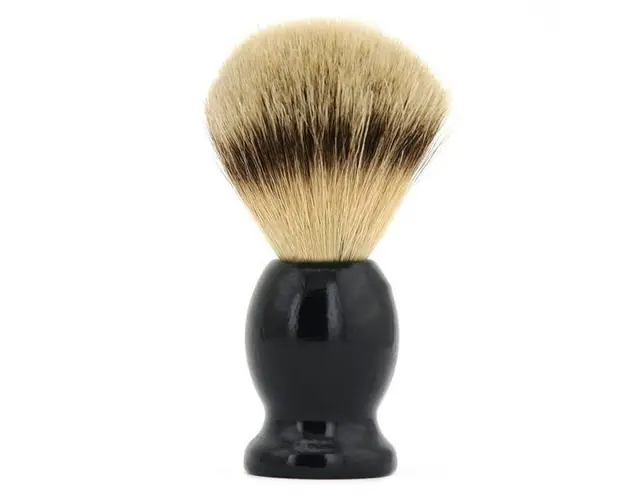 Pamatuf barbierit din par de bursuc, Organique