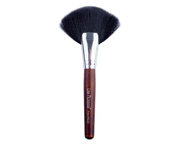 Pensula Evantai pentru Iluminator Luna Lila Rossa, 1 buc