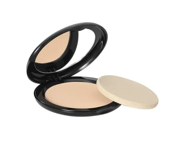 Pudra Compacta - Ultra Cover Compact Powder SPF 20 Isadora 10 g, nuanta 23 Camouflage Nude