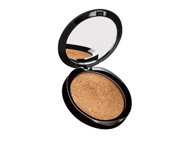 Pudra Iluminatoare Bronz 03 PuroBio Cosmetics, 9 g