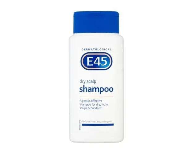 Sampon dermatologic pentru scalp uscat E45, 200ml