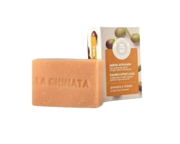 Sapun artizanal, tonifiant, cu grapefruit, lamaie si ulei de masline extra virgin, La Chinata, 100g
