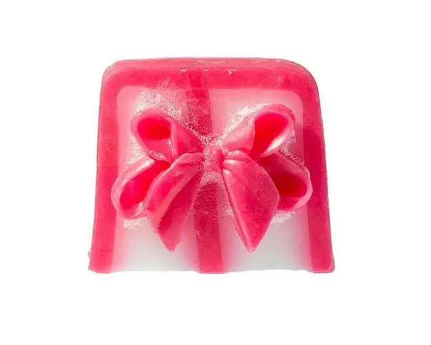 Sapun prelucrat manual Take a Bow, Bomb Cosmetics, 100 g