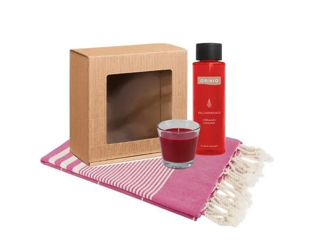 Set Cadou &bdquo; Bali Experience&bdquo; cu prosop plaja (100x180cm) + spuma de baie (500ml) + lumanare parfumata