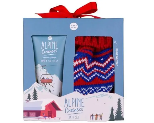 Set cadou Craciun pentru ingrijire maini Alpine Coziness, Crema pentru Maini si Unghii 60ml + Incalzitor maini cu husa textila 