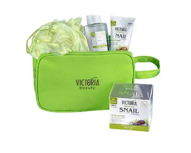 Set Cadou cu Extract de Melc Camco