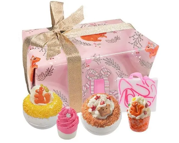 Set cadou Secret Squirrel, Bomb Cosmetics, bile de baie si sapun solid, 600 g
