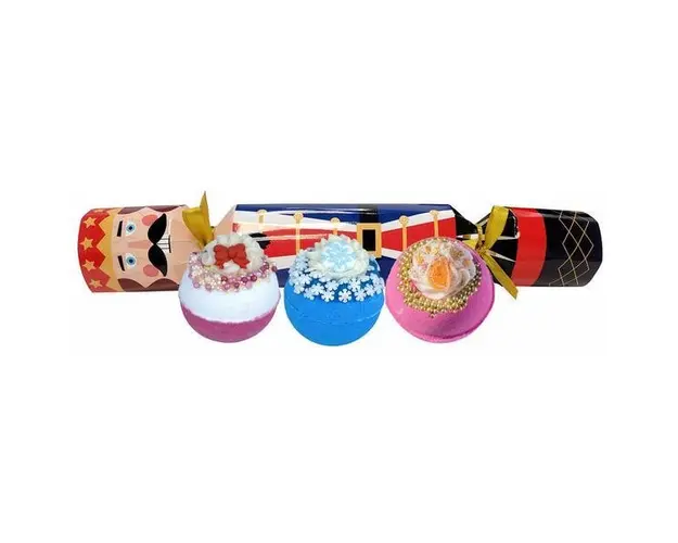 Set cadou The Nutcracker Cracker, Bomb Cosmetics 160x3buc
