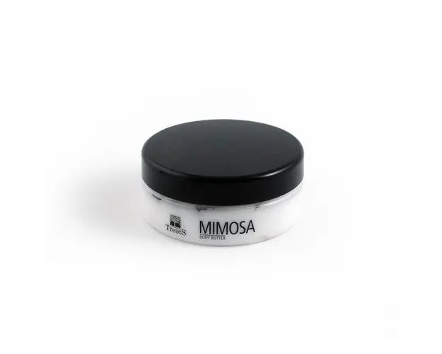 Unt corp, cu santal si mimoza, Treets, 200 ml