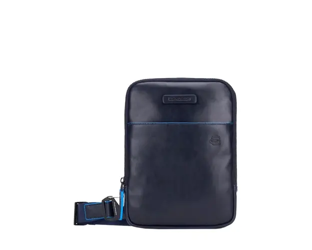 Pocket crossbody bag