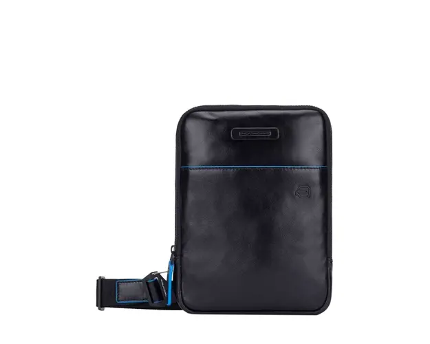 Pocket crossbody bag