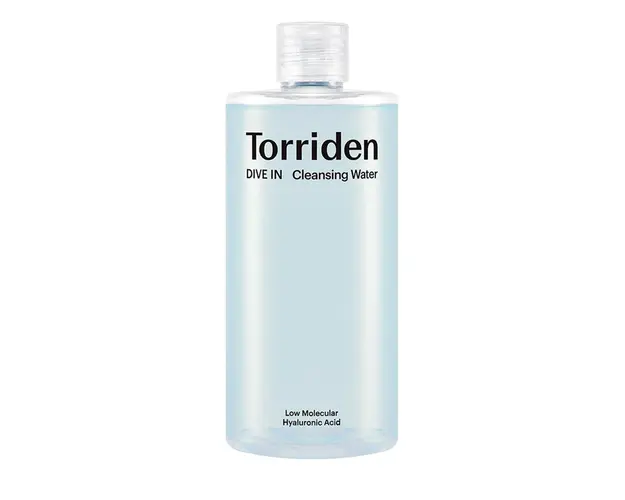 Drive in cleansing water low molecular hyaluronic acid 400 ml