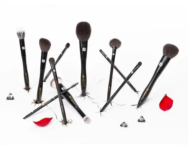 Nia Beauty Set 11 pensule Essentials Ebony Collection