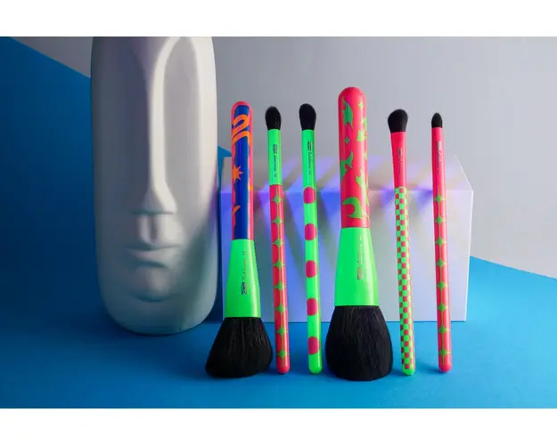 The 6th Set Set Pensule de Fata si de Ochi