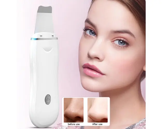 Aparat de curatare faciala cu ultrasunete Alb