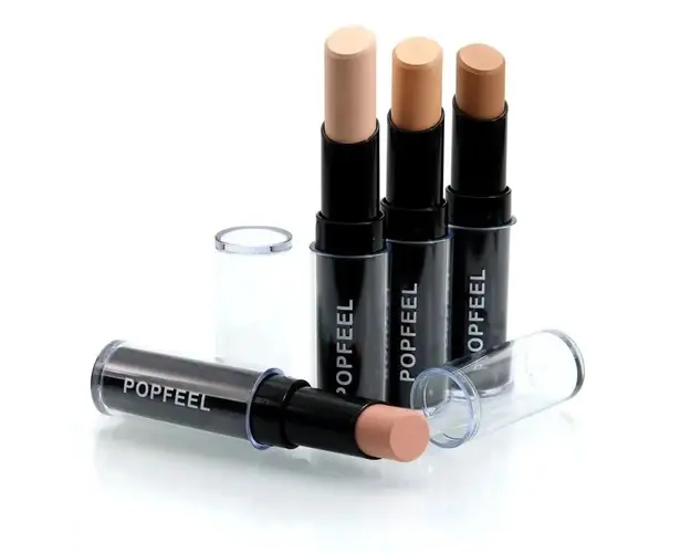 Concealer Solid Stick cu Acoperire Mare 01