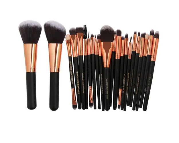 Set 22 Pensule Profesionale Makeup, Negru-Auriu
