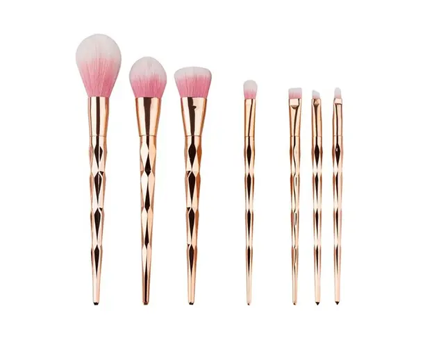 Set 7 Pensule Profesionale Pentru Machiaj, Diamant Rose - MAK03
