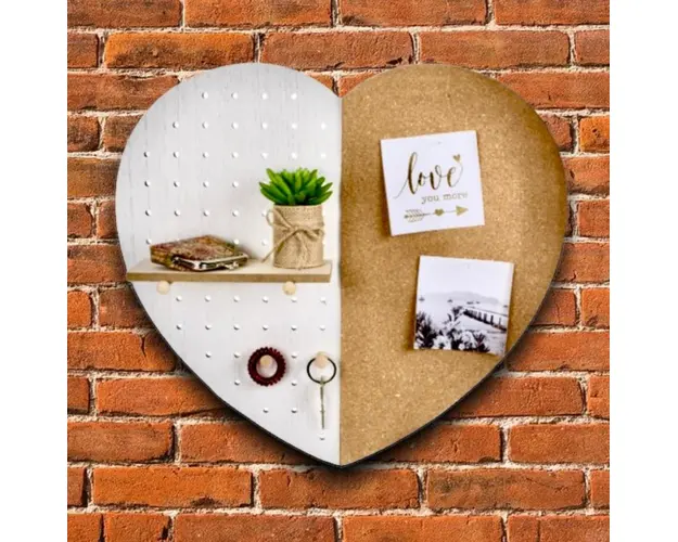 Panou decorativ pentru birou in forma de inima