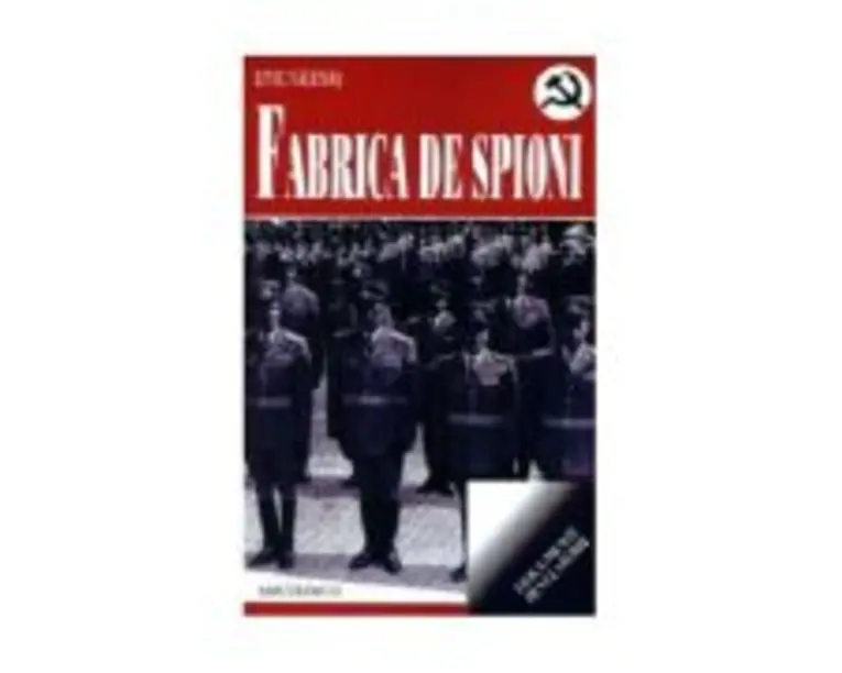 Fabrica de spioni - Liviu Valenas