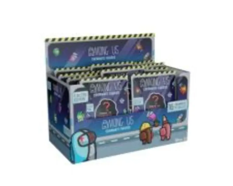 Figurina Among Us ascunsa in folie