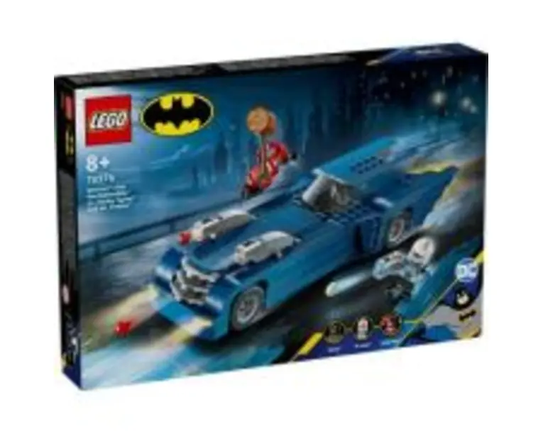 LEGO DC Super Heroes. Batman cu Batmobile vs Harley Quinn si Mr. Freeze 76274, 435 piese