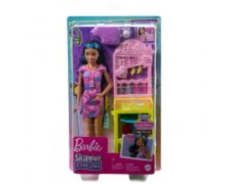 Papusa Barbie Skipper first jobs ear piercer