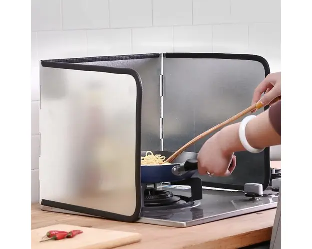 Protectie anti-stropi pentru aragaz, din metal de inalta calitate