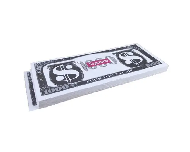 Set 200 bancnote false pentru pistolul de aruncat bani