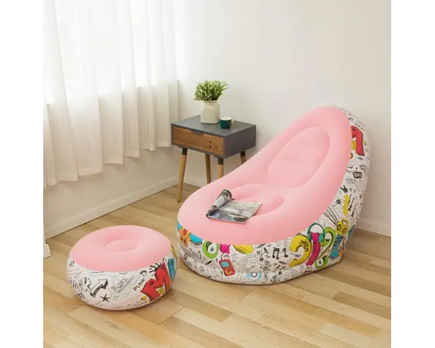Scaun gonflabil cu taburet, model grafitti 116 x 96 x 83 cm