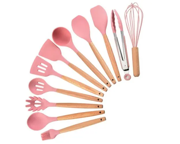 Set 12 ustensile de gatit din silicon, maner rezistent din bambus