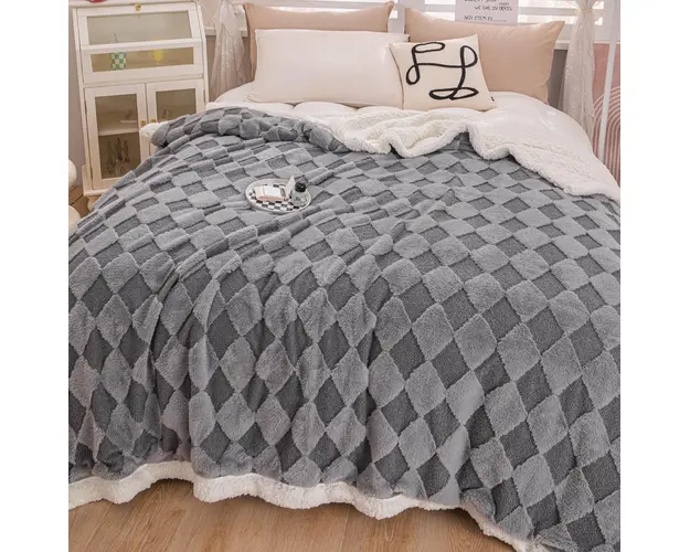 Patura Cocolino cu Blanita de Iepure si Catifea Teddy, 200x230cm, cu blanita pe spate