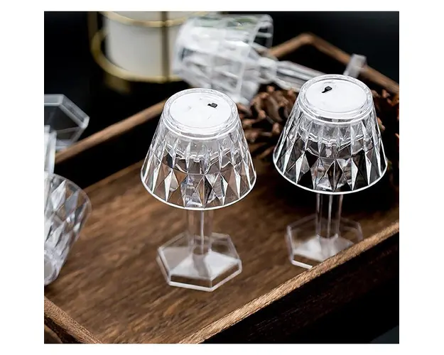 Set de 12 mini lampi de masa cu cristal LED, decor elegant, cu abajur transparent