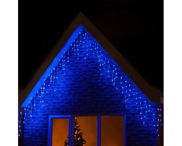 Instalatie exterior fir gros 5,5m x 0.7m, franjuri inegali, 120 led-uri, lumina flash, diverse culori