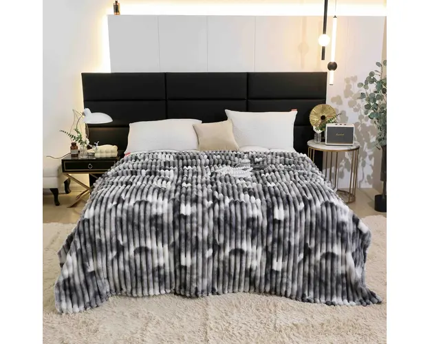 Patura catifelata Cocolino cu Dungi, Model Uni, 200 x 230cm