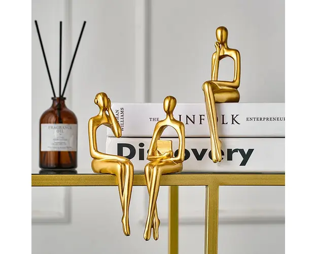 Set 3 statuete decorative aurii din rasina, siluete ganditoare Golden Muse