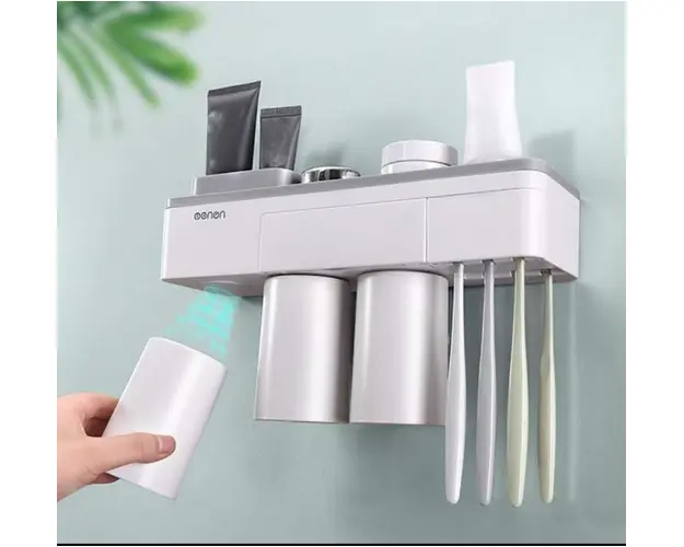 Organizator cu suport 3 pahare magnetice si 6 periute de dinti