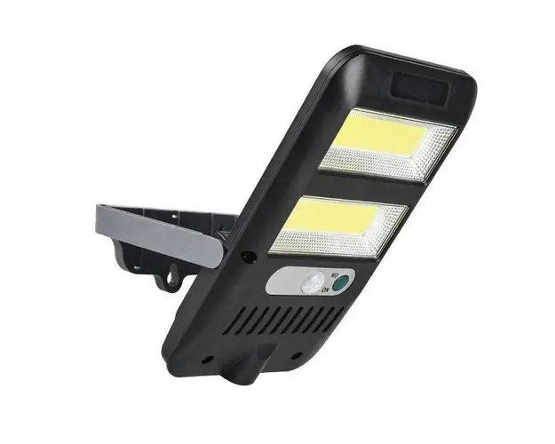 Lampa reglabila cu panou solar si senzor de miscare, 1200 mAh