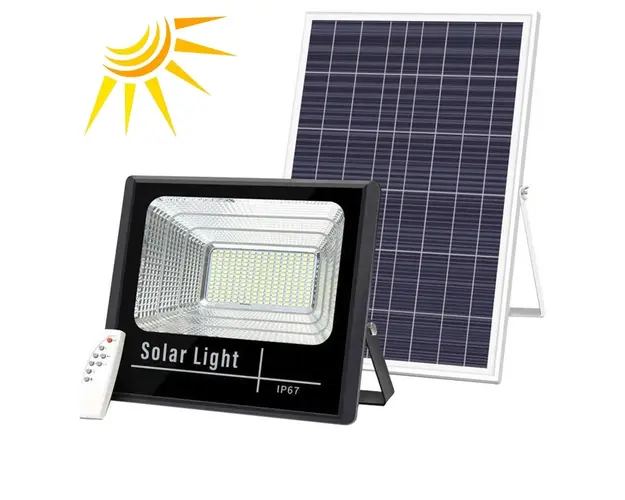 Proiector LED cu panou solar si telecomanda, IP66